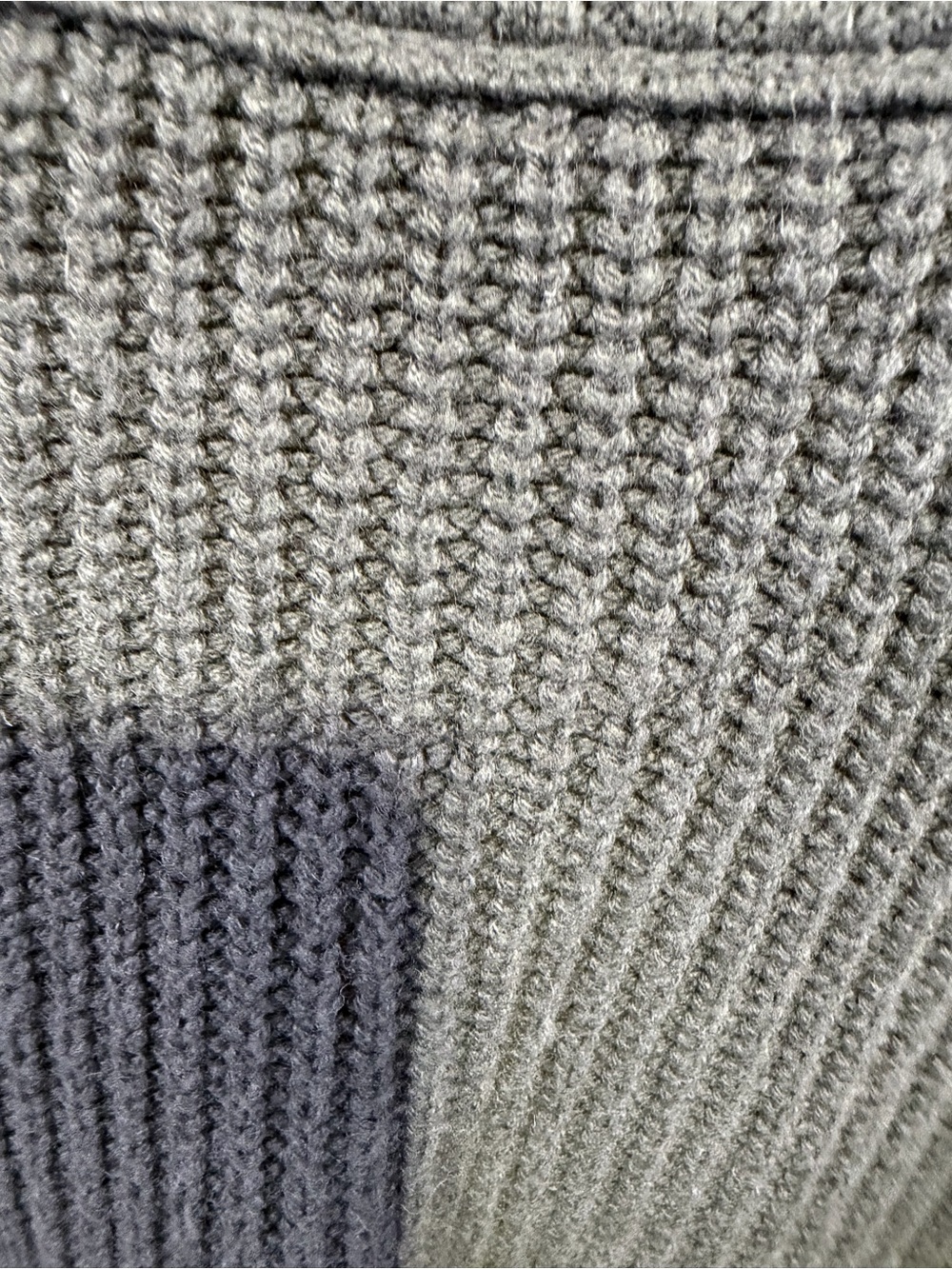 Cabela's Men's Dark Gray Cable-Knit V-Neck Button Sweater - Picture 6 of 6